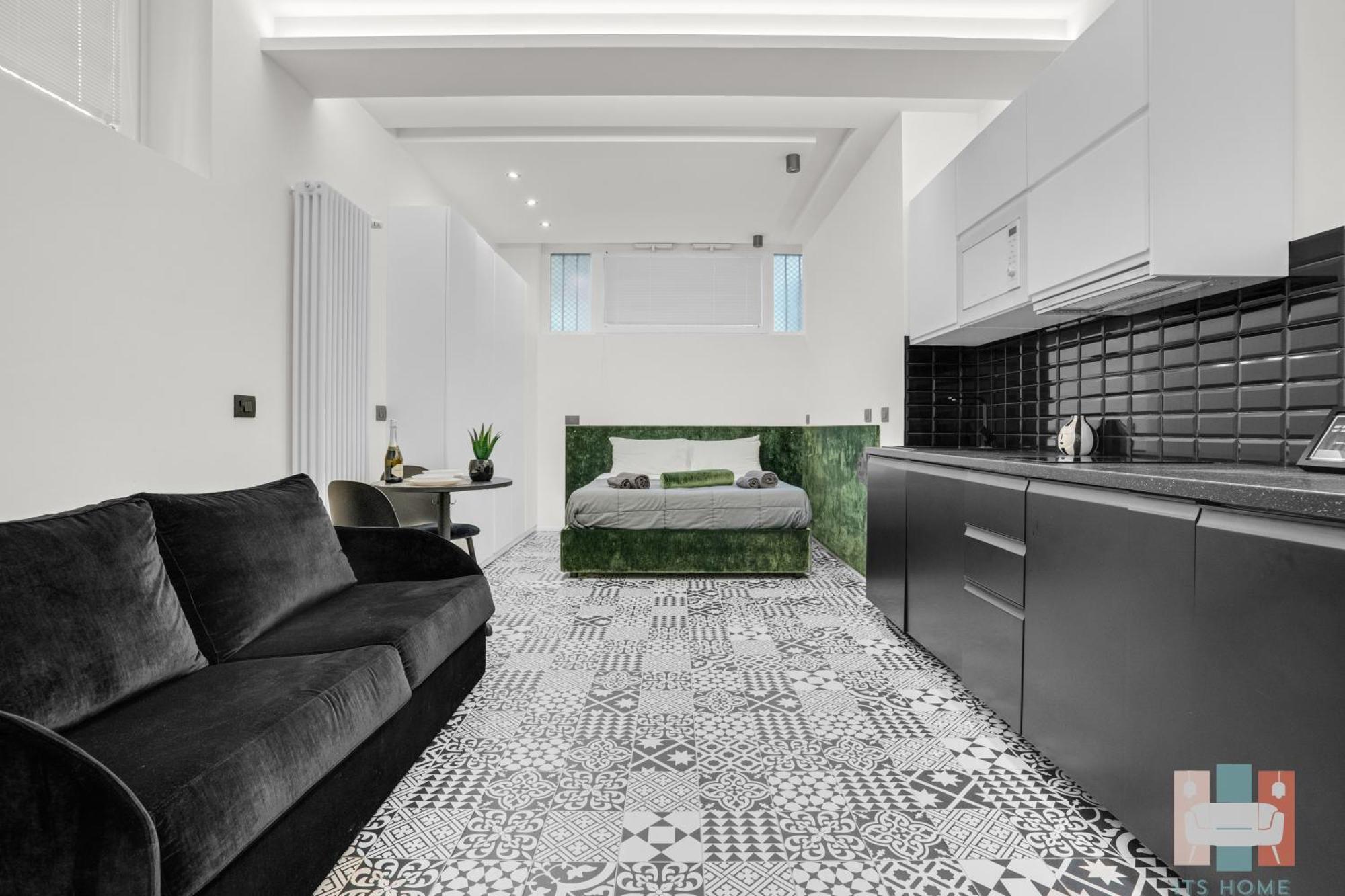 Pag60 -Crescenzago-Luxury Green House Milan Exterior photo